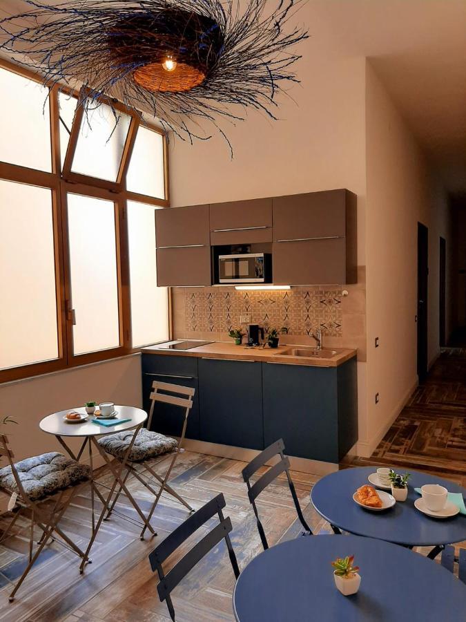 Bed and Breakfast Sa Mama 'E Su Sole Cagliari Exterior foto